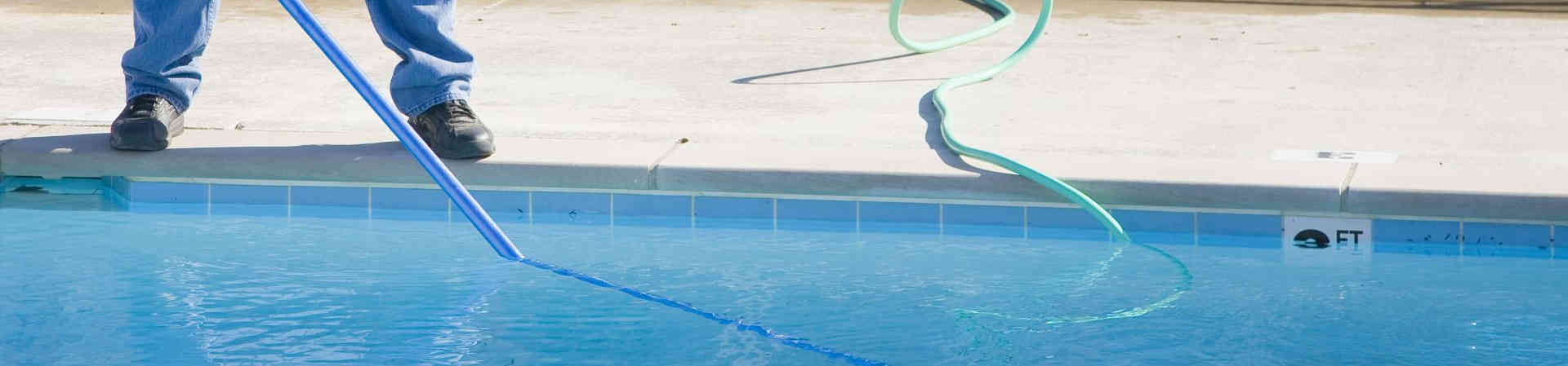 Mantenimiento de piscinas Mantenimiento de piscinas