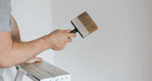 ¿Cuánto cuesta pintar una comunidad de vecinos? Precios en 2025