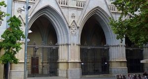 ¿Cuánto cuesta cambiar el suelo de una casa en Terrassa?