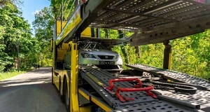 ¿Cuánto cuesta transportar un coche?