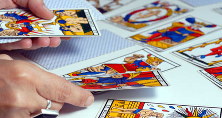 Cómo montar una empresa de tarot telefónico paso a paso