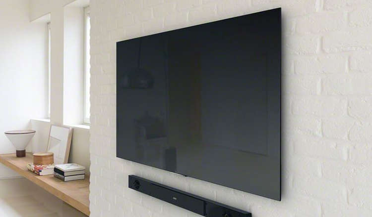 ¿Cuánto cuesta colgar la TV con un soporte a la pared?