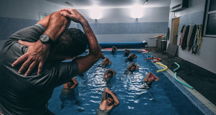 Contratar clases de natación