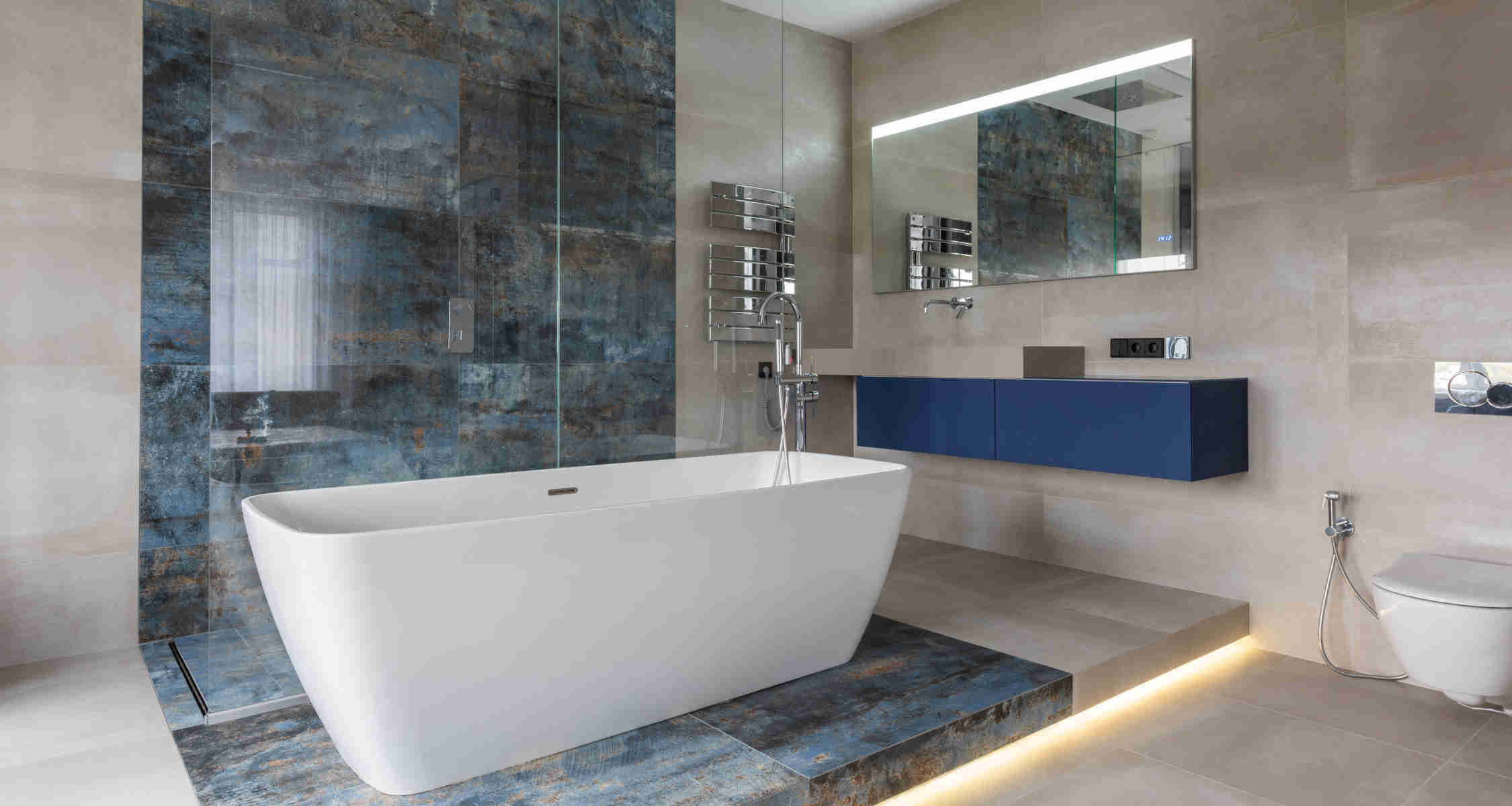Baño mitad azulejo mitad pintado: ventajas y desventajas – RUBI Blog ES
