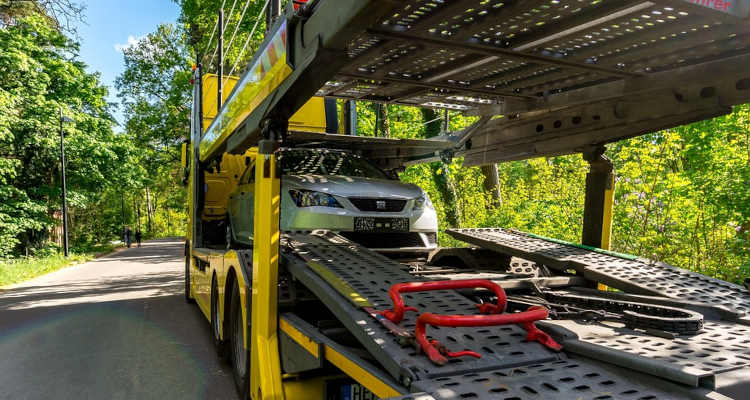 Cuánto cuesta transportar un coche