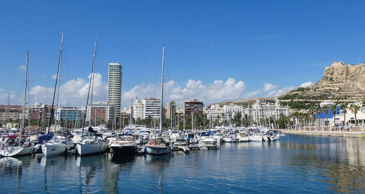 Cuánto cuesta pintar un piso en Alicante