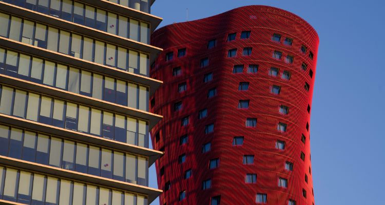 Cuánto cuesta cambiar bañera por plato de ducha en L'Hospitalet de Llobregat