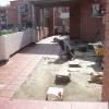 Terraza tela y pavimentada.