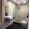 CUARTO DE BAÑO SIN JUNTAS 