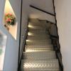 ESCALERA DE HIERRO EN VIVIENDA