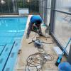 El verano ya lo tenemos aquí, reparación de cera de piscina.