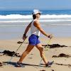 Marcha nórdica en la playa