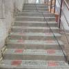 Limpieza de escaleras con hidrolimpiadora