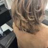 Corte con capas media melena y mechas 