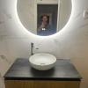 Instalacion de mueble con Lavabo y griterío más espejo