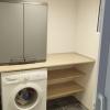 Colocación de tablero y estanterías más puerta corredera más pintura