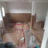Aislamiento, instalación de suelo calefactable y colocación de suelo vinílico