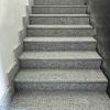 Escalera de granito vivienda