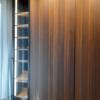 Vestidor con puertas a medida. Iluminación led interior