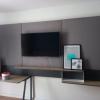 mueble de tv tapizado