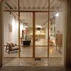 Instalación de puertas de escaparate fosters