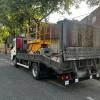 Camión con plataforma elevadora para trabajos en altura en Riudoms - LUCMAR URBA