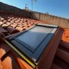 Medición de una ventana de tejado en una cubierta de teja árabe - LUCMAR URBA