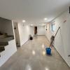 José