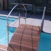 Puente en piscina