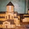 Trabajo artesanal y restauración en madera.