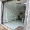 Reparación de cristal de escaparate