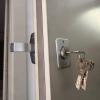 Instalock  Cerrajeros Sants 24h