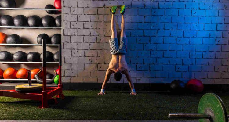 Entrenamiento de fuerza en casa: Cómo hacerlo y para qué sirve