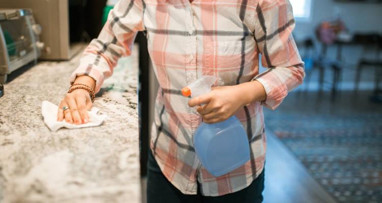 Cómo ser una buena empleada del hogar (o empleado)